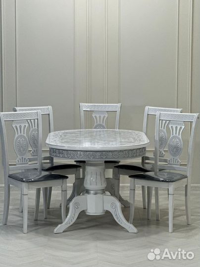 Стол и стулья от производителя. В наличии