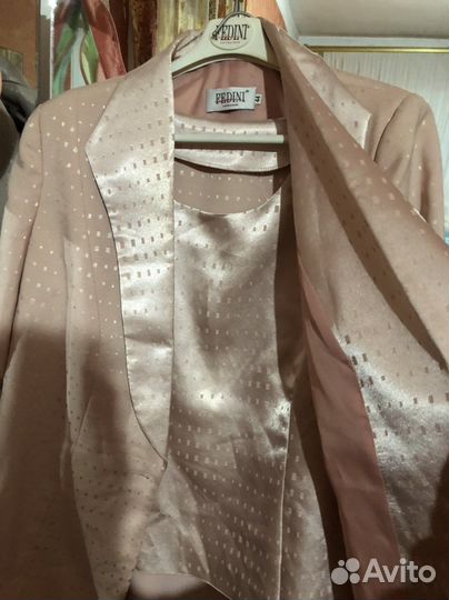 Женский костюм тройка