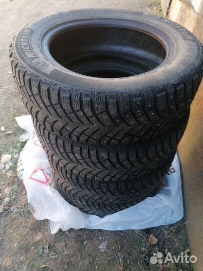 Michelin X-Ice North 4 185/65 R15 105T