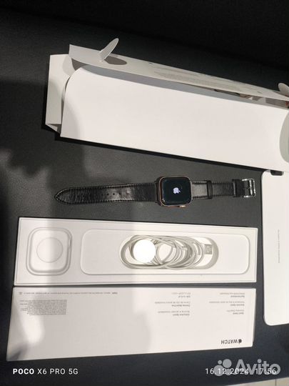 Apple watch se 44mm полный комплект, кожан ремень