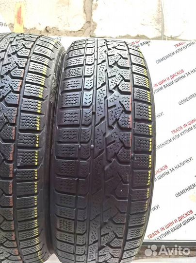 Kumho I'Zen RV Asymmetric 235/65 R18 106T