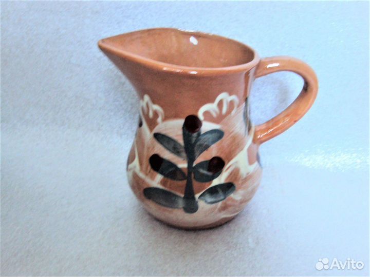 Кувшин глиняный