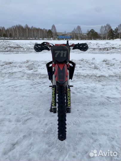 Мотоцикл BSE Z11 2.0