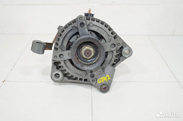 Генератор Toyota Sequoia UCK35/45 2000-2007