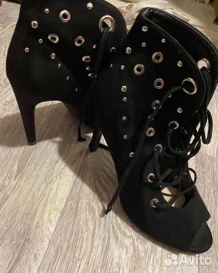 Туфли женские 37 размер