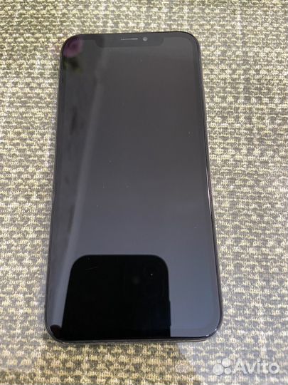 Телефон iPhone X