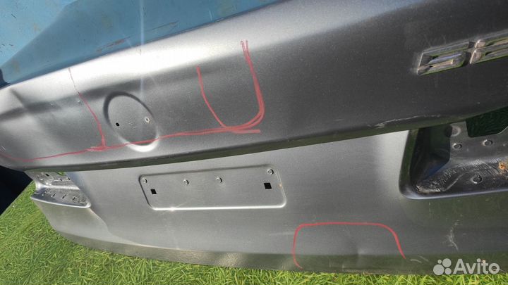 Дверь (крышка) багажника зад. BMW 5-серия