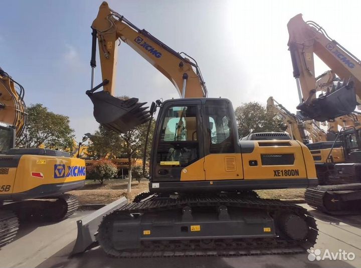 Гусеничный экскаватор XCMG XE180DN, 2023