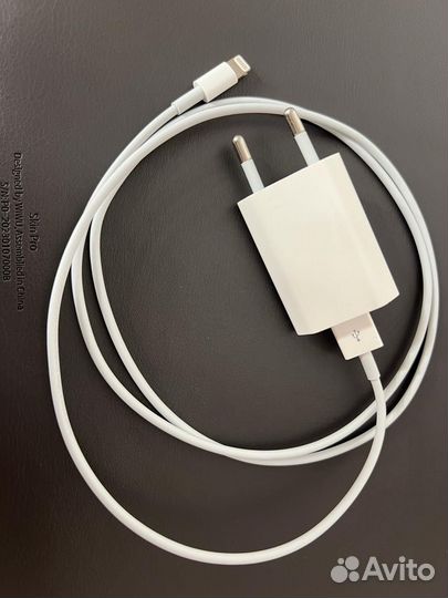 Зарядное устройство Apple