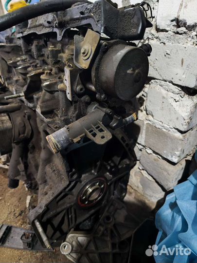 Двигатель k9k 734