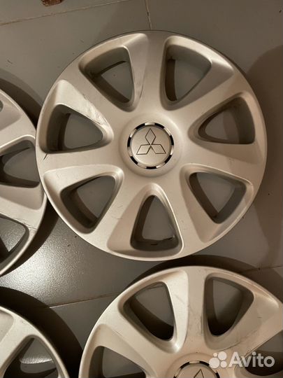 Колпаки на mitsubishi