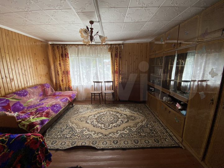 Дом 56 м² на участке 5 сот.