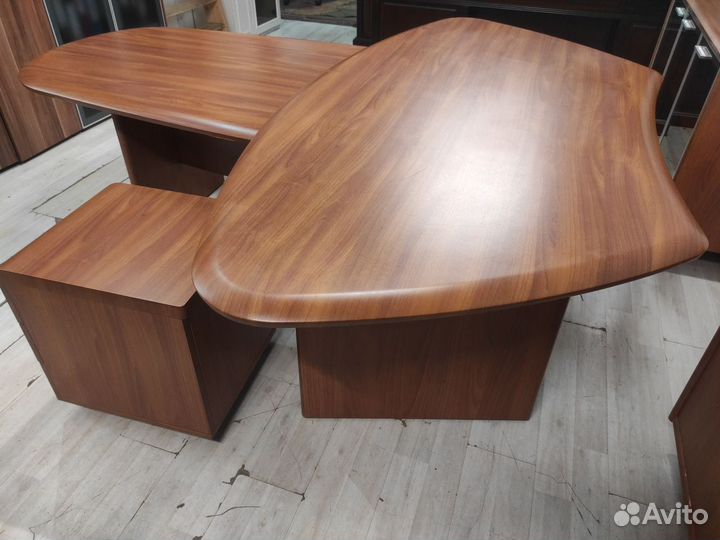 Кабинет руководителя технофорвард б/у 01034