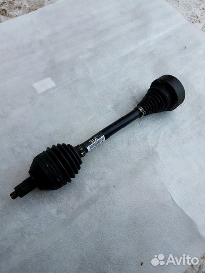 Шрус левый polo sedan 5 рапид МКПП