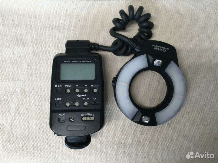 Вспышка Canon Macro Ring Lite MR-14EX