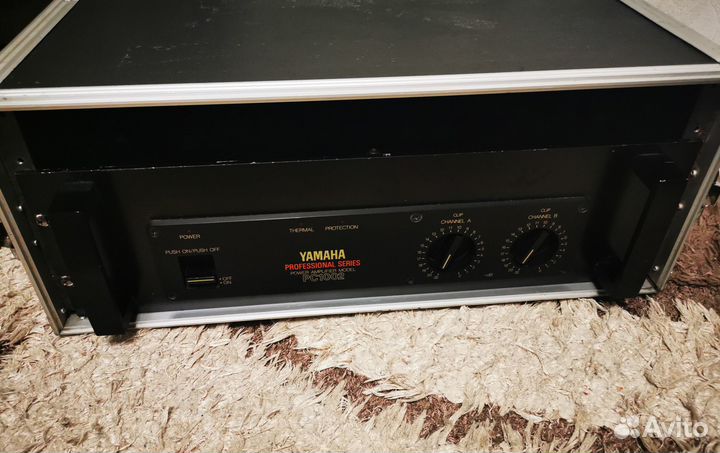 Усилитель мощности Yamaha pc 1002