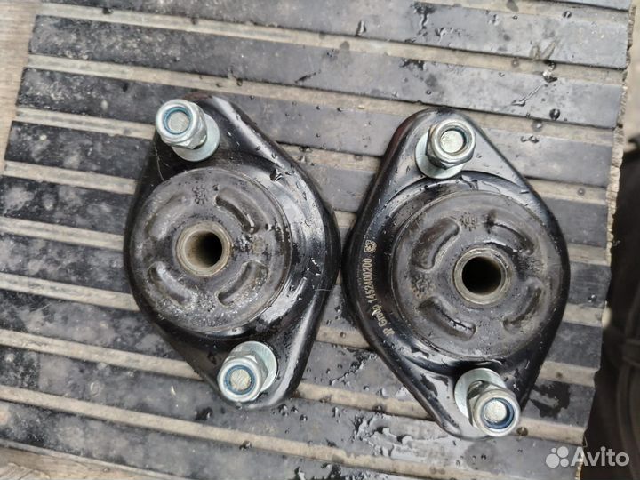 Опора заднего амортизатора BMW