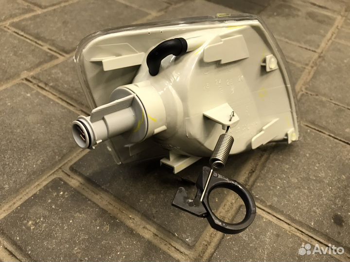 Поворотники прозрачные Фольксваген Пассат Б5