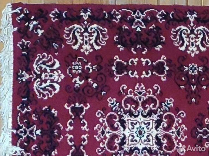 Ковер шерстяной