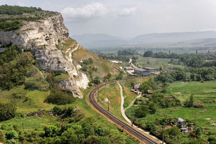 2-к. квартира, 40 м², 1/2 эт.