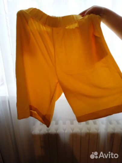 Костюм женский с шортами