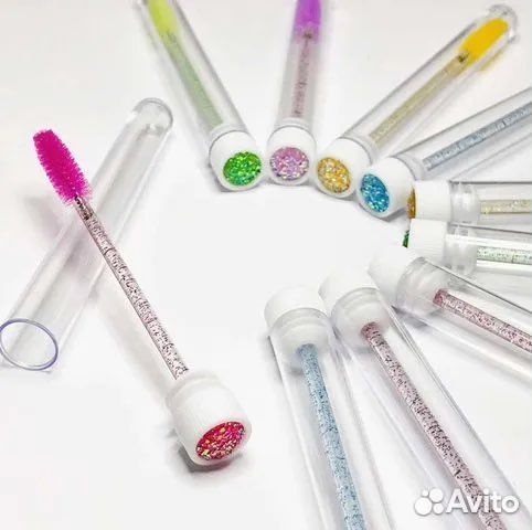 Щеточка для ресниц в колбе (тубе)