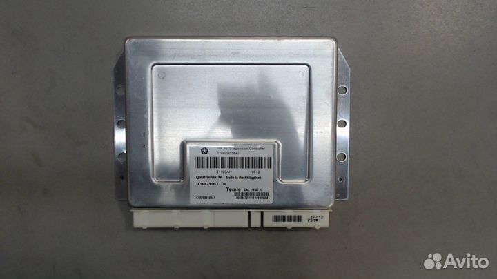 Блок управления пневмоподвеской Jeep Grand Cheroke