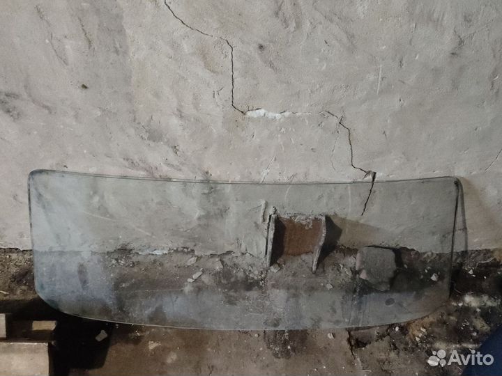 Стекло заднее ваз 2101