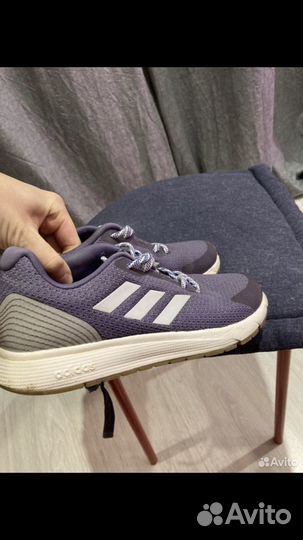 Кроссовки для бега adidas 36.5