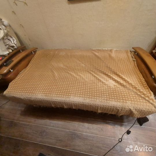 Диван и 2 кресла