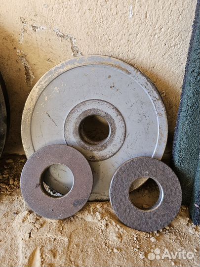 Штанга с блинами