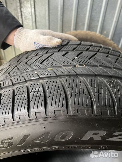 Pirelli Scorpion Winter 275/45 R21