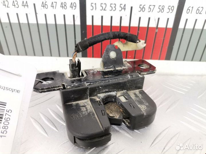 Замок крышки багажника для Volkswagen Golf 4