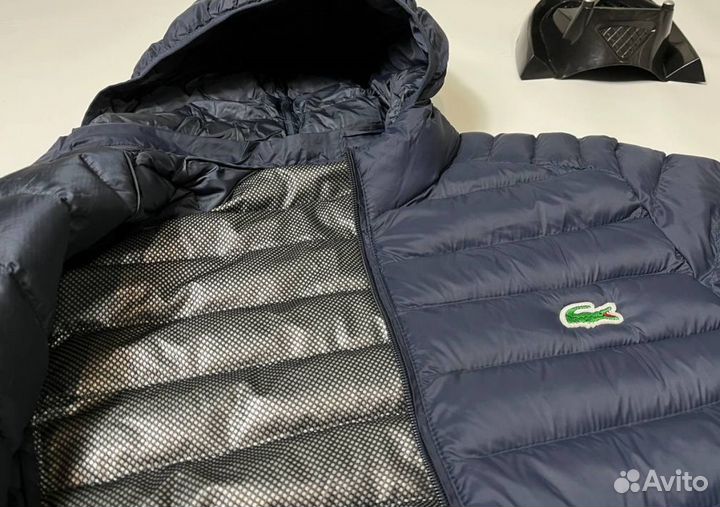 Легкие куртки Lacoste надежные