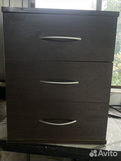 Тумба прикроватная