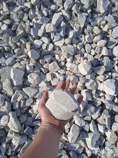 Песок и щебень