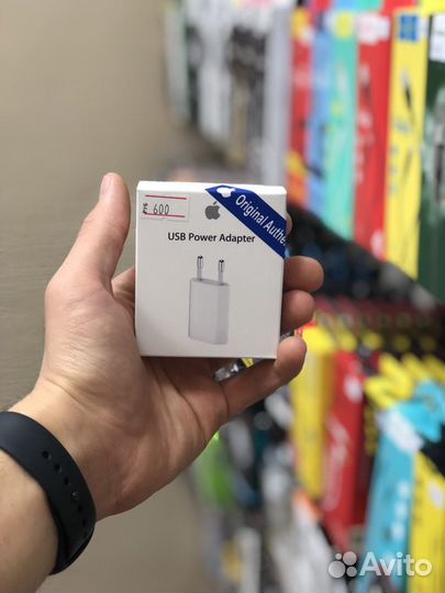 Оригинальный адаптер для iPhone