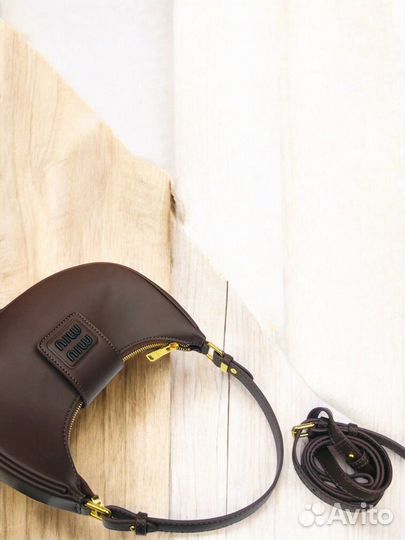 Маленькая женская сумка MIU MIU