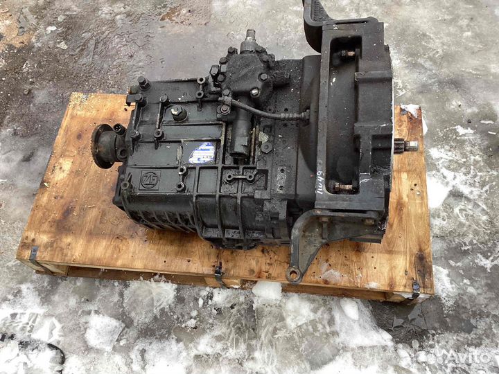МКПП (механическая коробка переключения передач) M