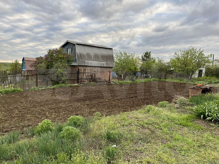 Дача 20 м² на участке 5 сот.