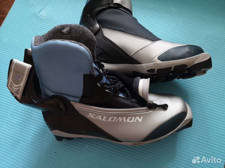 Ботинки лыжные женские Salomon 42 размер