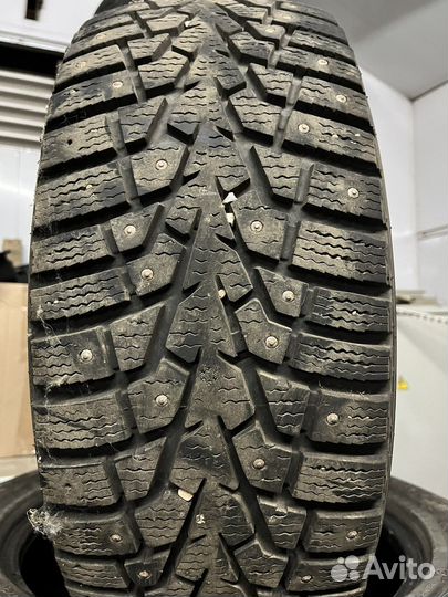 Maxxis ArcticTrekker NS5 205/55 R16
