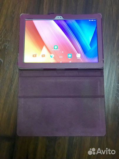 Планшет Asus ZenPad 10 Z300CNL