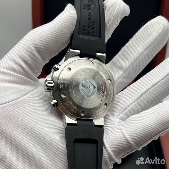 Мужские кварцевые часы oris