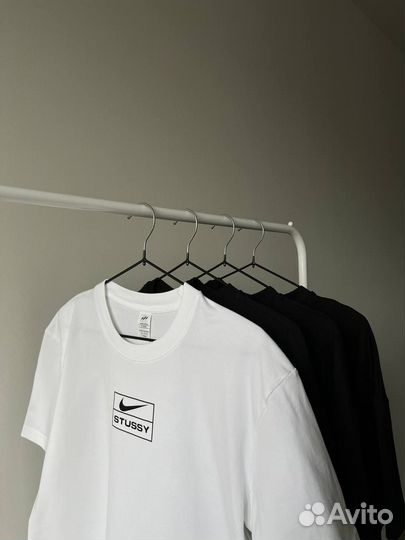 Футболка хлопковая nike х stussy белая