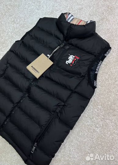 Стильная жилетка Burberry для холодного времени 46-52