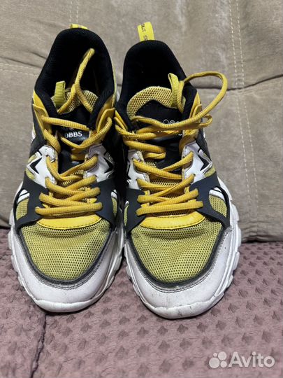 Кроссовки strobbs