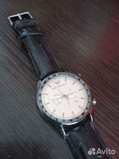 Часы наручные