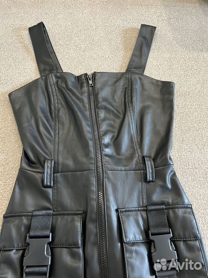 Платье Bershka