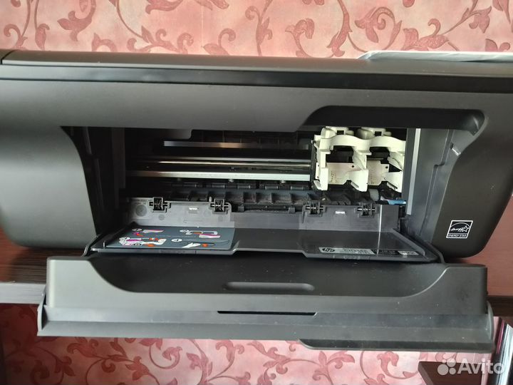 Цветной принтер HP